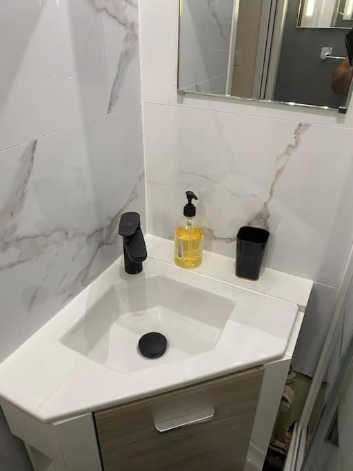 Appartement Tout Confort Λιμόζ Εξωτερικό φωτογραφία